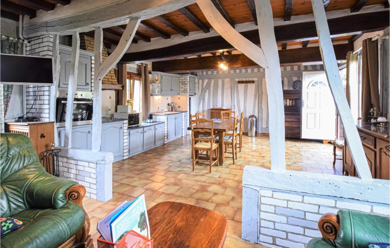 2 Bedroom Lovely Home In Marques Экстерьер фото