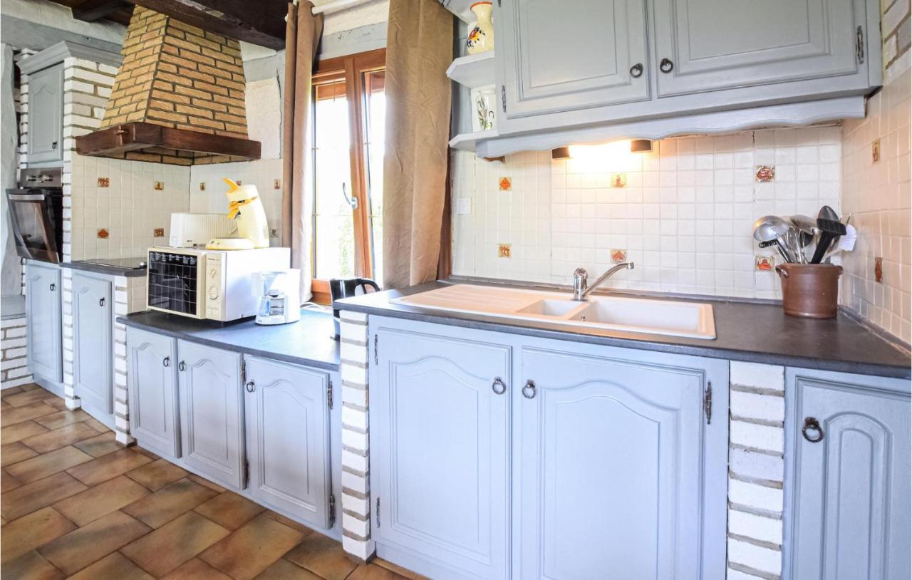 2 Bedroom Lovely Home In Marques Экстерьер фото