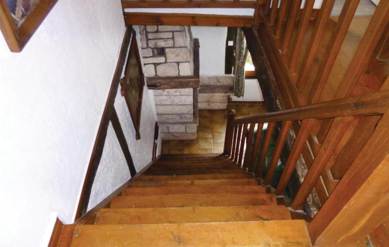 2 Bedroom Lovely Home In Marques Экстерьер фото